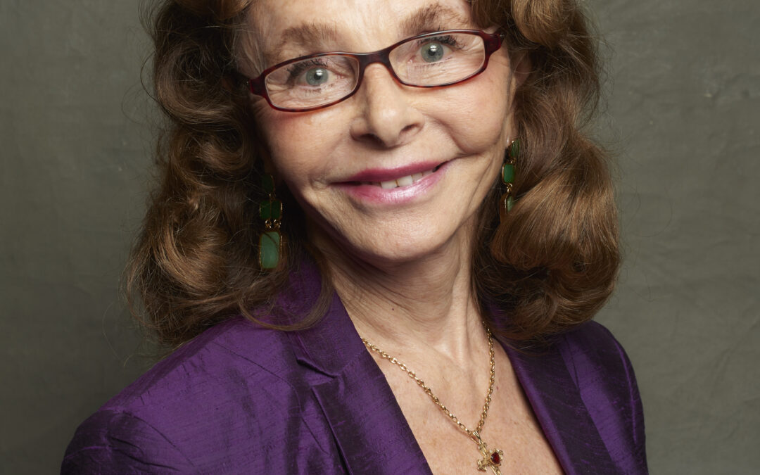 Linda Moulton Howe